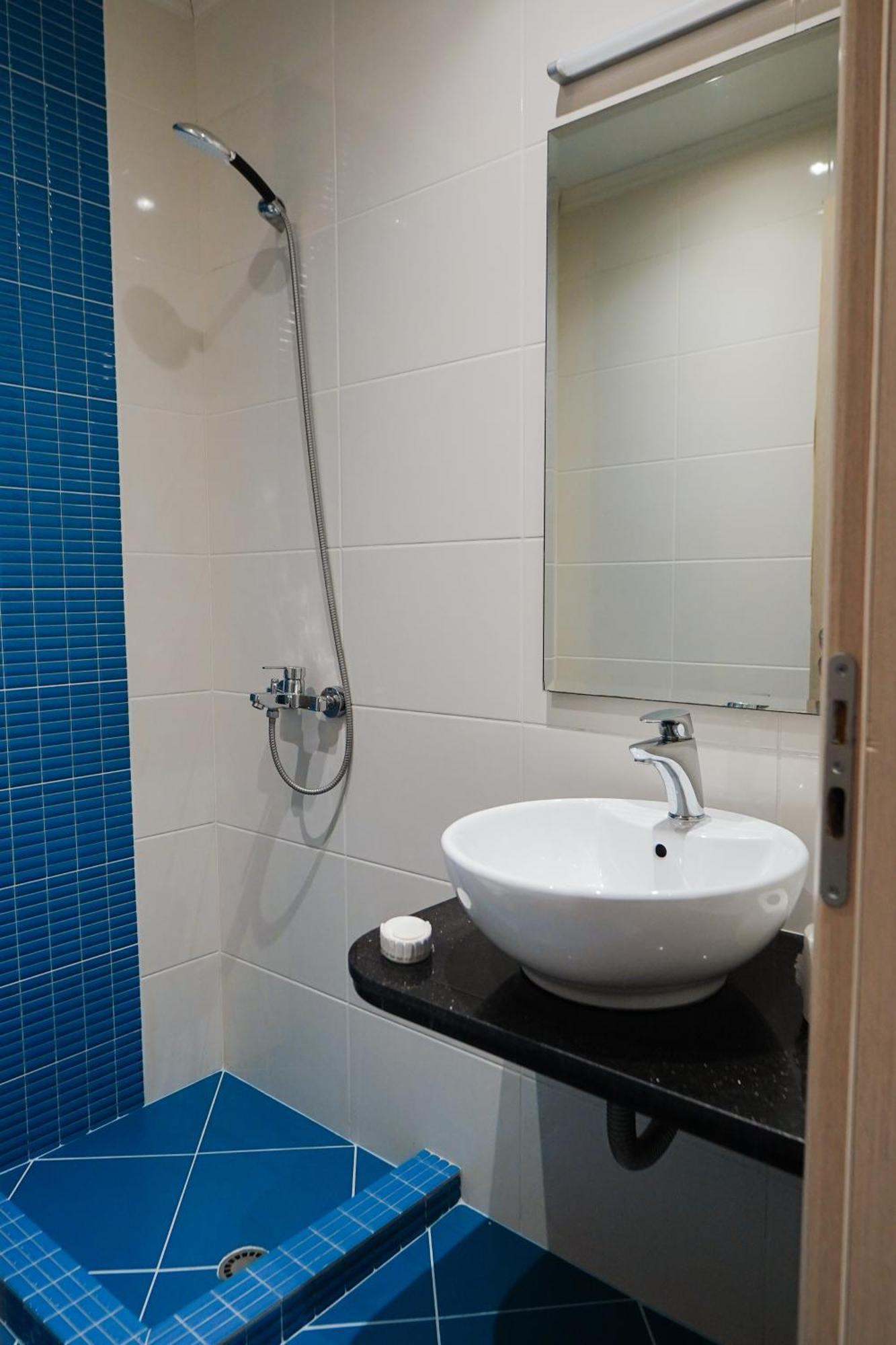 Shehu 3* Gjirokastër