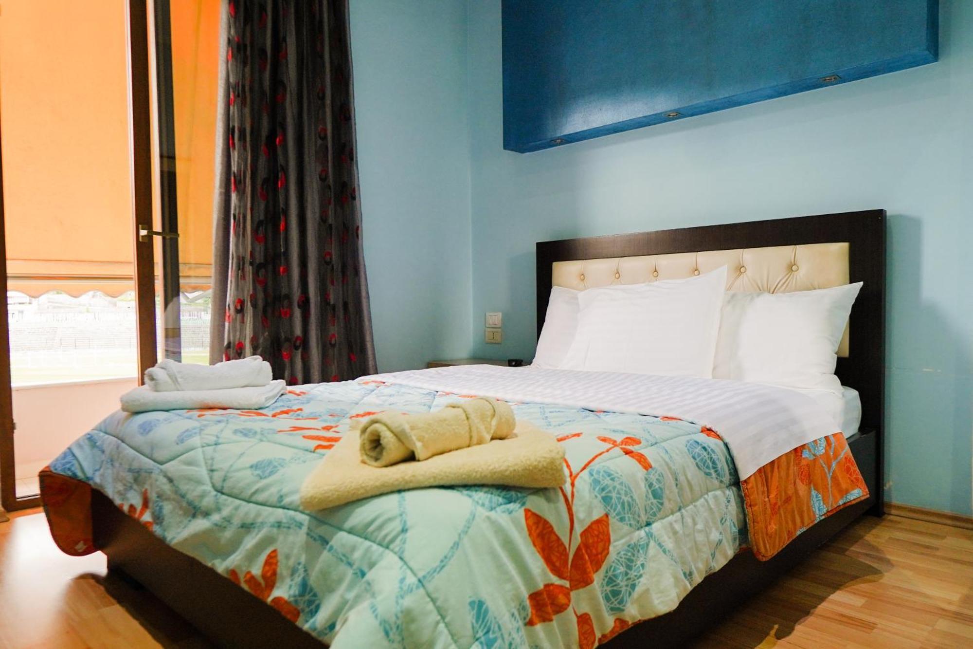 Shehu 3* Gjirokastër