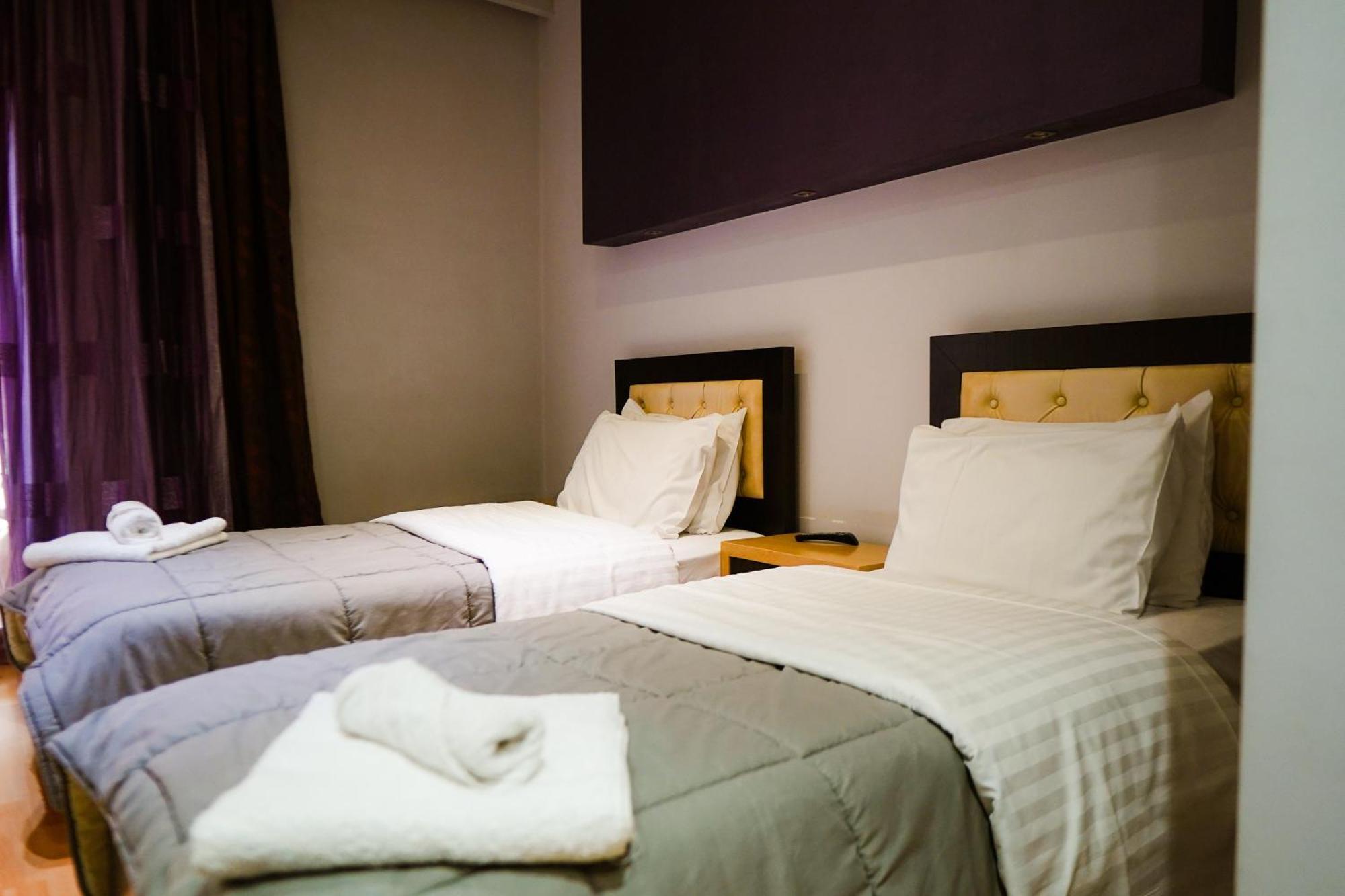 Shehu Hotel 3*